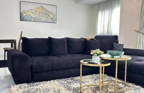 Yof Apartment | SN Virage 5C