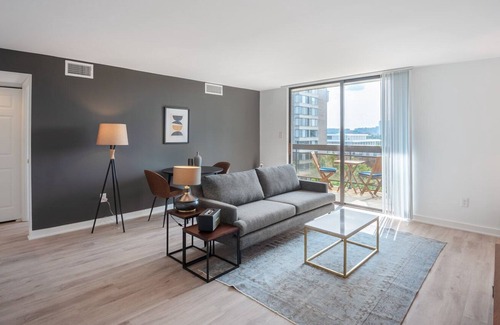 Foggy Bottom Apartment | Snazzy Foggy Bottom 1BR w/ W/D + Gym near Kennedy Center by Blueground