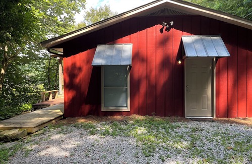 Crane Hill House | Sneak into a Secret Slough; Only 20minutes from I65! 1 slip boat dock