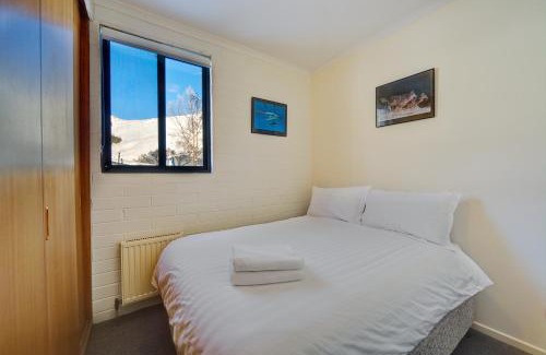 Falls Creek Apartment | Snow Ski Apartments 06