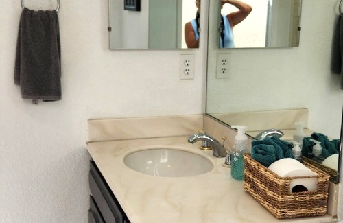 The Movie Colony Condo | Snowbird Delight. Two-minute walk to downtown action. Casino around the corner.
