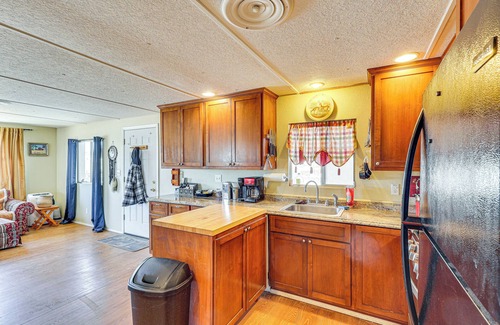 Quartzsite House | Snowbird Heaven: Rural Quartzite Home Near Hiking