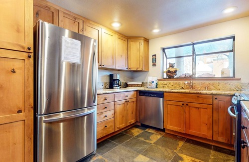 Mammoth Lakes Condo | Snowflower 26 Remodeled Spacious Condo With Great Complex Amenities by RedAwning