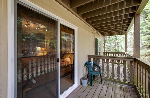 Glacier Condo | Snowline Lodge Condo #46 - Free Wi-Fi* - Sleeps 2