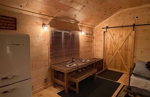 Columbia Cabin | Snowmobilers private cabin, on the trails