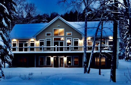 Sinclair House | Snowmobilers Winter Wonderland!