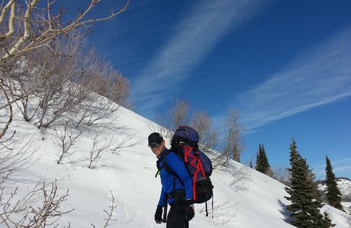 Utah County Cabin | Snowshoe or ski and relax by a warm wood stove while playing games!