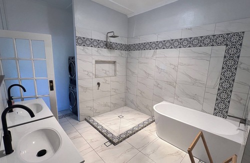 Renmark Apartment | Snug & Cosy Unit with Relaxing Bath