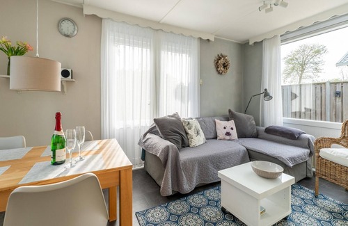Baarland House | Snug holiday home in Baarland with terrace