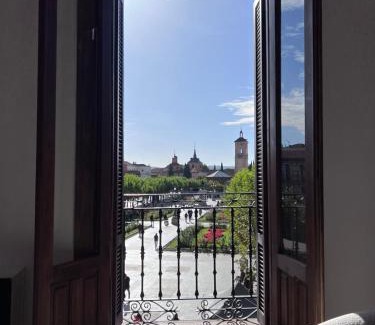 Alcala de Henares Apartment | Soñar en la Plaza Cervantes 1