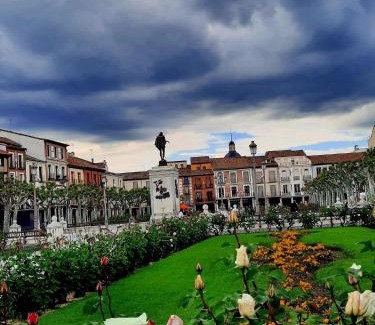 Alcala de Henares Apartment | Soñar en la Plaza Cervantes 2