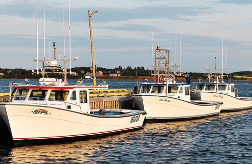 North Rustico Condo | So Close To The Harbor/Beach You Can Taste The Salt SALTOFTHEHARBOR #5