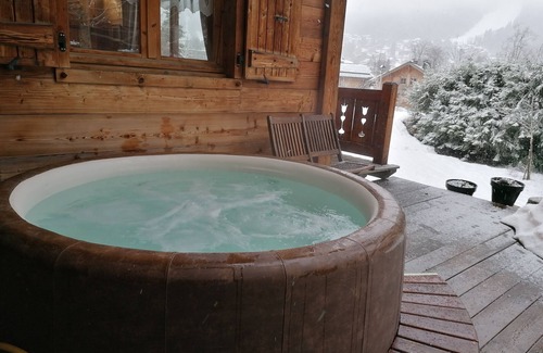 Les Carroz-d'Araches Ski Chalet | SO Good ! Jacuzzi ! Idéalement Placé: Carroz Centre, vue Montagne, au Calme