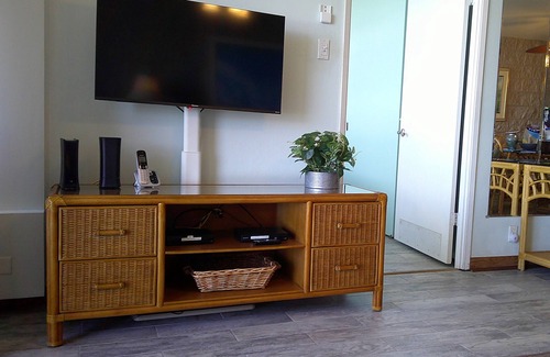 Maalaea Condo | So. Maui, Steps To Sugar Beach, Pool, Central Air, Double Lanai, Sleep #'s King
