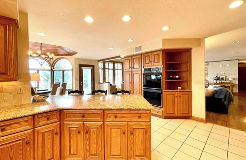 Dayton House | Soaring Eagle Flathead Lake Waterfront Retreat