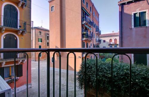 Cannaregio Apartment | SOAVE Ghetto