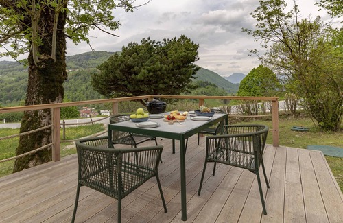 Livek Ski Chalet | Soca Area Sweet cottage in Livek