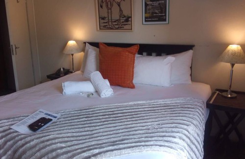 George Bed & Breakfast | Soeteweide North B&b - close to Fancourt Golf Estate