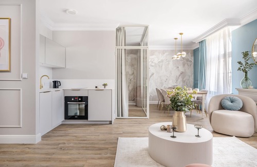Stare Miasto Apartment | Soft Glam Apartment in the Heart of Krakow