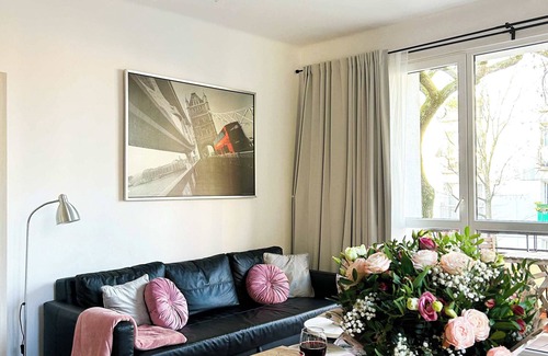 Baluty Apartment | Soft Light Lumina Apartment with balcony