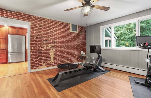 Baileys Crossroads House | Sojourn Beautiful Family Home with Beach Access & Backyard