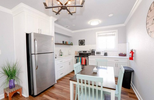 Willoughby Spit Apartment | Sojourn Isle Suite 2 BR 2 BA at Beach Cottages