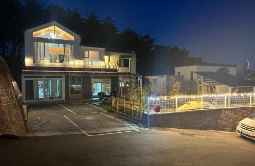 Sokcho House | Sokcho Ulsanbawi Bed and Breakfast