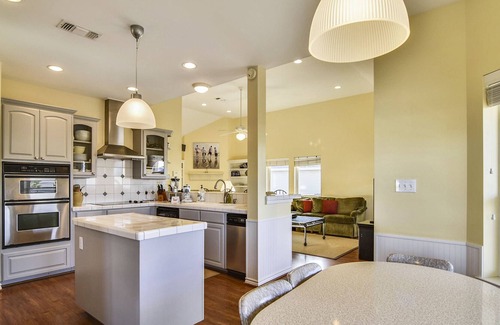 Isla Del Sol House | Sol of the Sea | Canal Home, Private Pool, Dock!