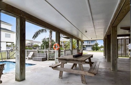 Isla Del Sol House | Sol of the Sea | Canal Home, Private Pool, Dock!