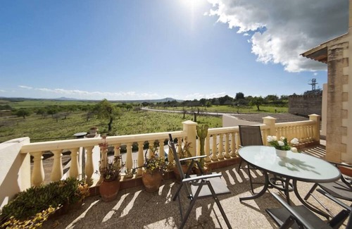 Ariany House | Sol y Campo (with wifi) 10 min from the beach