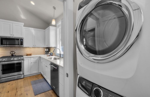 Century West House | SolAbode: A Luxury Retreat for All Seasons!