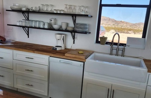 Joshua Tree House | Solar Powered Off Grid Luxury Home on 20 acres of pristine desert 360 views