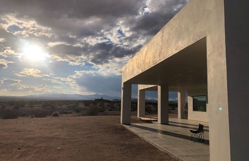 Joshua Tree House | Solar Powered Off Grid Luxury Home on 20 acres of pristine desert 360 views