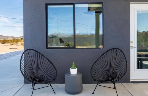 Joshua Tree House | Solaris Sanctuary - Pet Friendly, Brand New Build