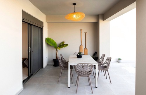 Adelianos Kampos Villa | Sole al Mare. Private Beach sunbeds and umbrellas!