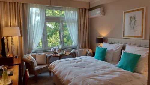 Podebrady House | Solitaire