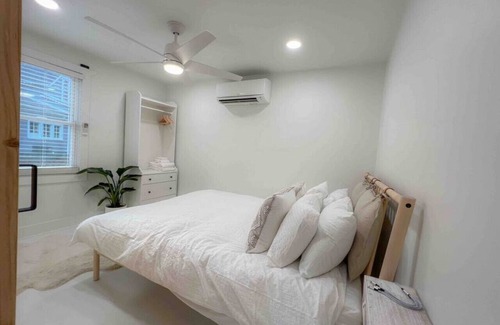 Southern Pines House | Solitude at The Shire 255 - Unit D - Downtown!