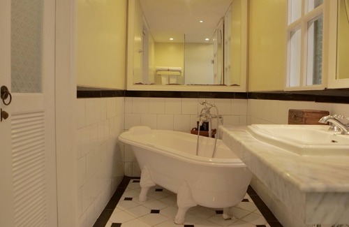 Petitenget Hotel | SOLTERRA SEMINYAK Boutique Hotel & Spa Powered By Archipelago