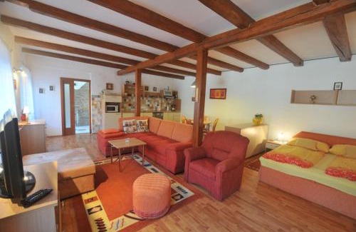 Smizany House | Soludus-Spišský ľudový dom