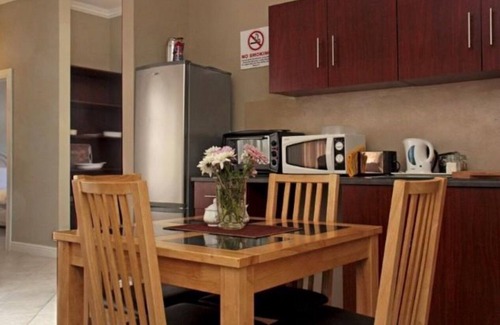 Somerset West Apartment | Somerset Garden Route Apartment 10Min. from the Beach and the Nature Reserve