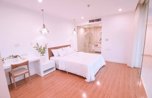 Nguyen Thai Binh Apartment | Son & Henry - EL2A - Spacious 2BR Apartment, CBD, Rooftop Pool and Sky Bar