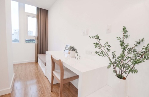 Nguyen Thai Binh Apartment | Son & Henry - SI2A - Spacious 2BR Apartment, CBD, Rooftop Pool and Sky Bar