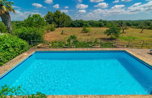Felanitx Apartment | SON MAYOL 2 - Fantastic private apartment in agroturismo, with shared pool and free wifi.