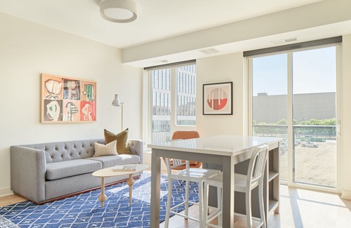 Downtown Minneapolis Apartment | Sonder | Sora | Pleasant 1BR + Sleeper Sofa