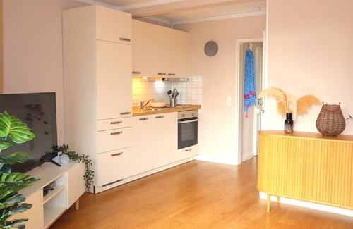 Cappel-Neufeld Apartment | "Sonnenwohnung" - vacation apartment by the sea with garden, sauna and dog welcome