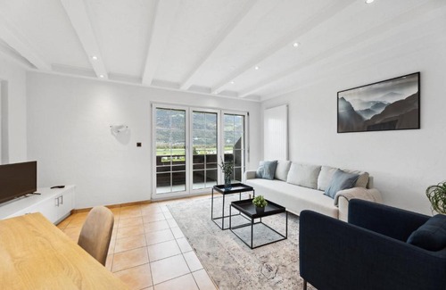 Sevelen Apartment | Sonniges Apartment mit traumhaftem Bergblick
