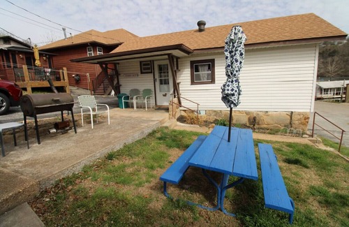 Rockaway Beach Cabin | Sonny Boy at Duck Harbor Resort