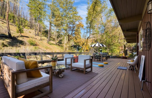 Kenwood House | Sonoma Creek Haven – Creekside Near 20+ Wineries