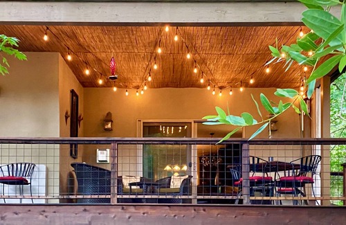 Glen Ellen House | Sonoma Valley, Glen Ellen Secluded Wine Country Sophistication