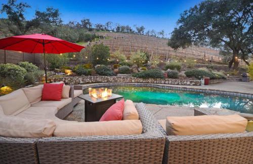 Sonoma House | Sonoma Vineyard Estate With 3 Bedrooms And Pool - Includes Wine Tasting Passport
